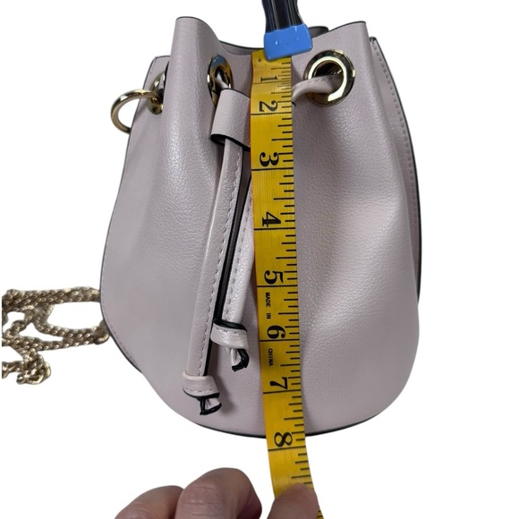 Cream and Gold Shoulder Bag with Pearl Embellished Handle - Picture 12 of 14